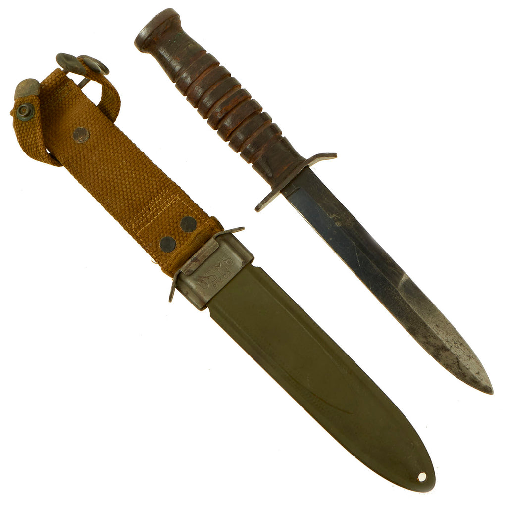 Original U.S. WWII 1943 dated Blade Marked M3 Fighting Knife by CASE with M8 Scabbard Original Items