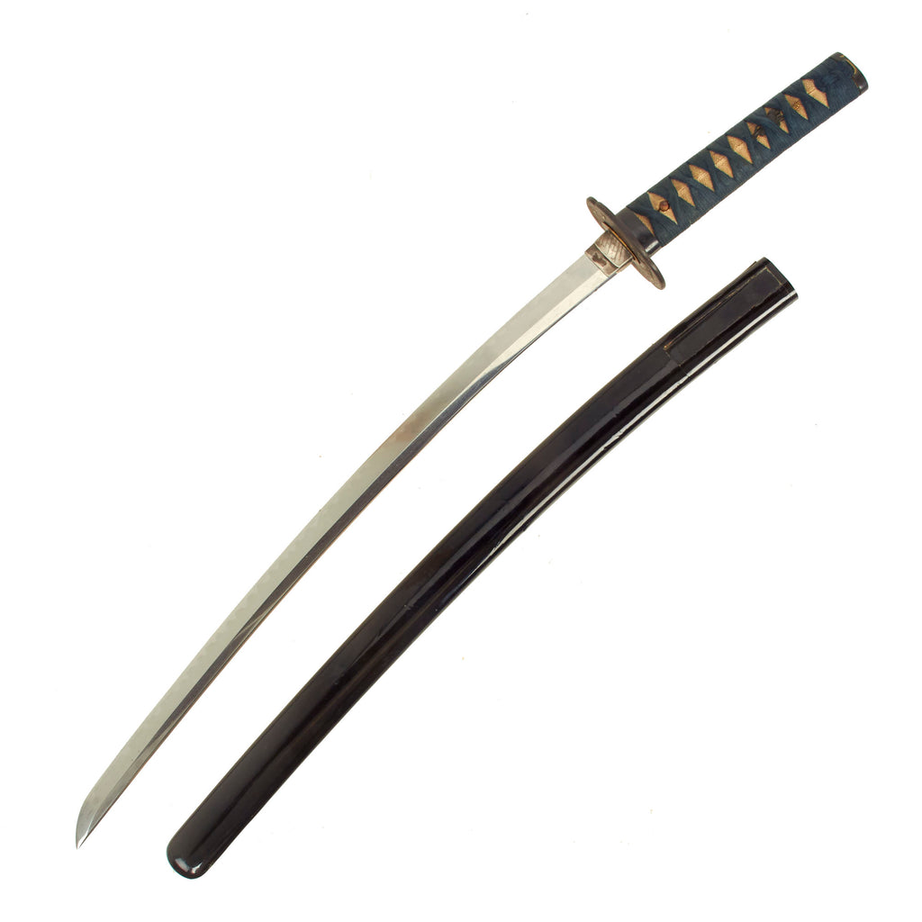 Original 18th Century Edo Period Japanese Handmade Wakizashi Short Sword by MUNEHISA with Lacquered Scabbard Original Items