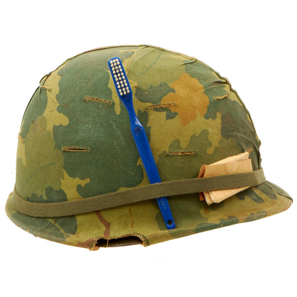 Original U.S. WWII Vietnam War M1-C Paratrooper Helmet with Reversible 1965 Mitchell Camouflage Cover Original Items