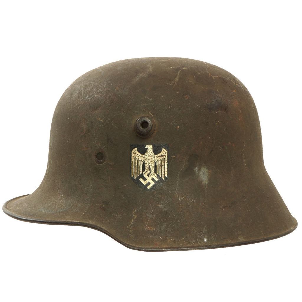 Original German WWII Reissued M18 Single Decal Army Heer Helmet Shell - Size 62 Original Items