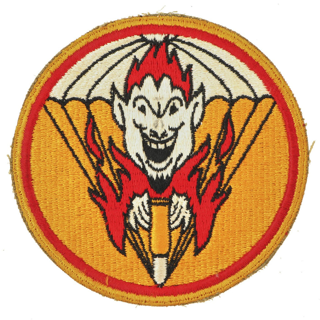 Original U.S. WWII 462nd Parachute Field Artillery Battalion Airborne Pocket Patch Original Items