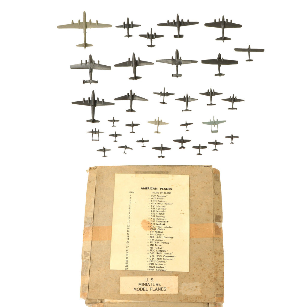 Original U.S. WWII Recognition Miniature Model American Airplane Set 1:432 Scale - 30 Planes - by Cruver Original Items