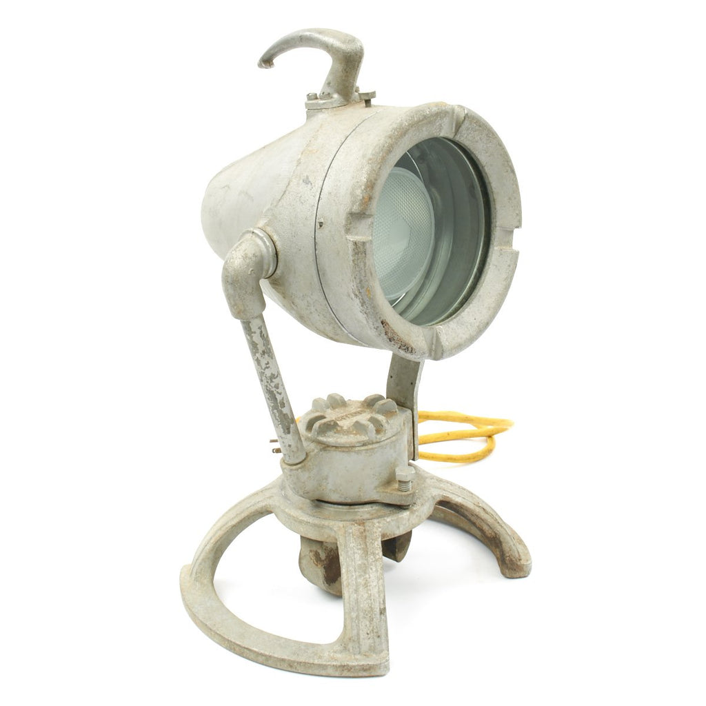 Original U.S. Vietnam Era USN Navy Type MA-1 Explosion Proof Floodlight Original Items