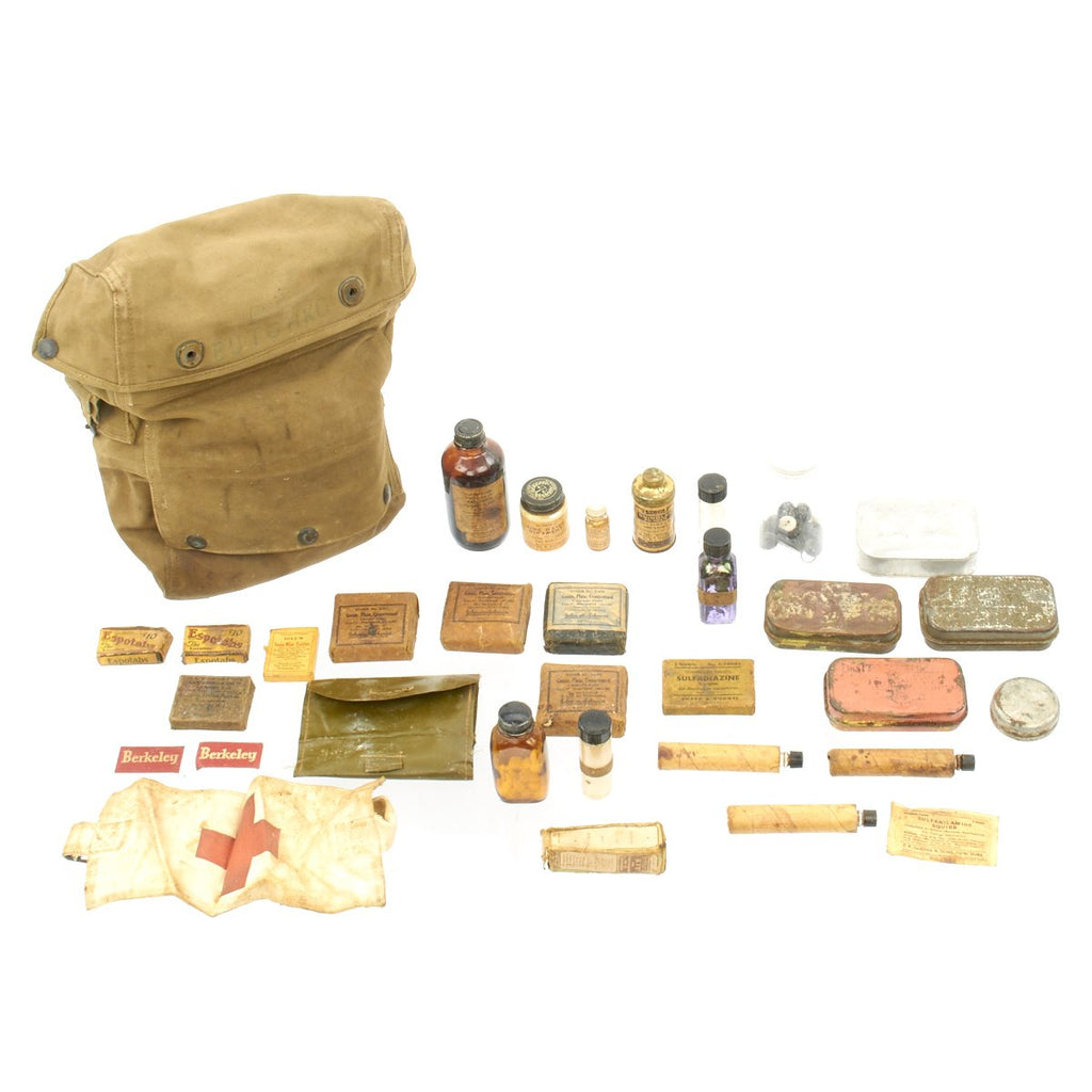 Original U.S. WWII Army Medical Kit with Named Pouch Original Items