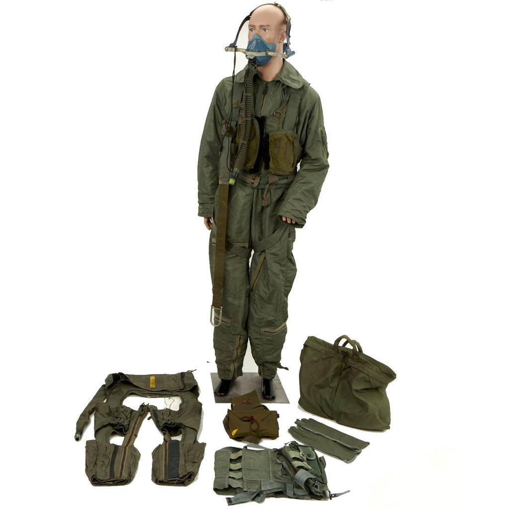 Original U.S. Air Force Flight Gear Grouping - Vietnam War to Present Day Original Items