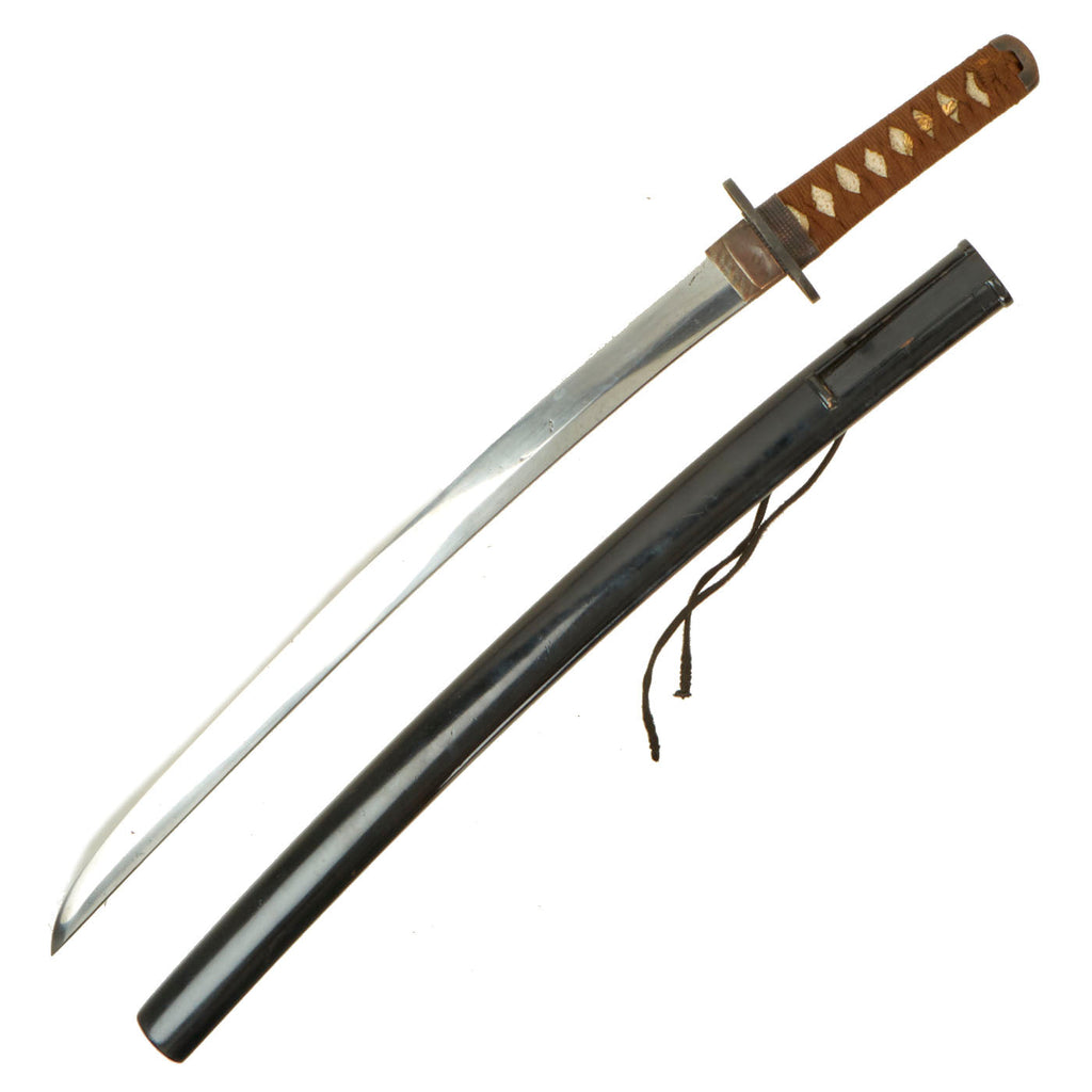 Original 18th Century Edo Period Japanese Wakizashi Short Sword with Handmade Blade and Lacquered Scabbard Original Items