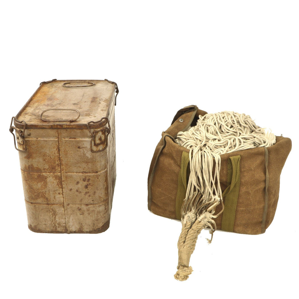 Original German WWII 1942 Dated Fallschirmjäger RZ 20 Jump Parachute with Transit Chest by Schroeder & Co Original Items