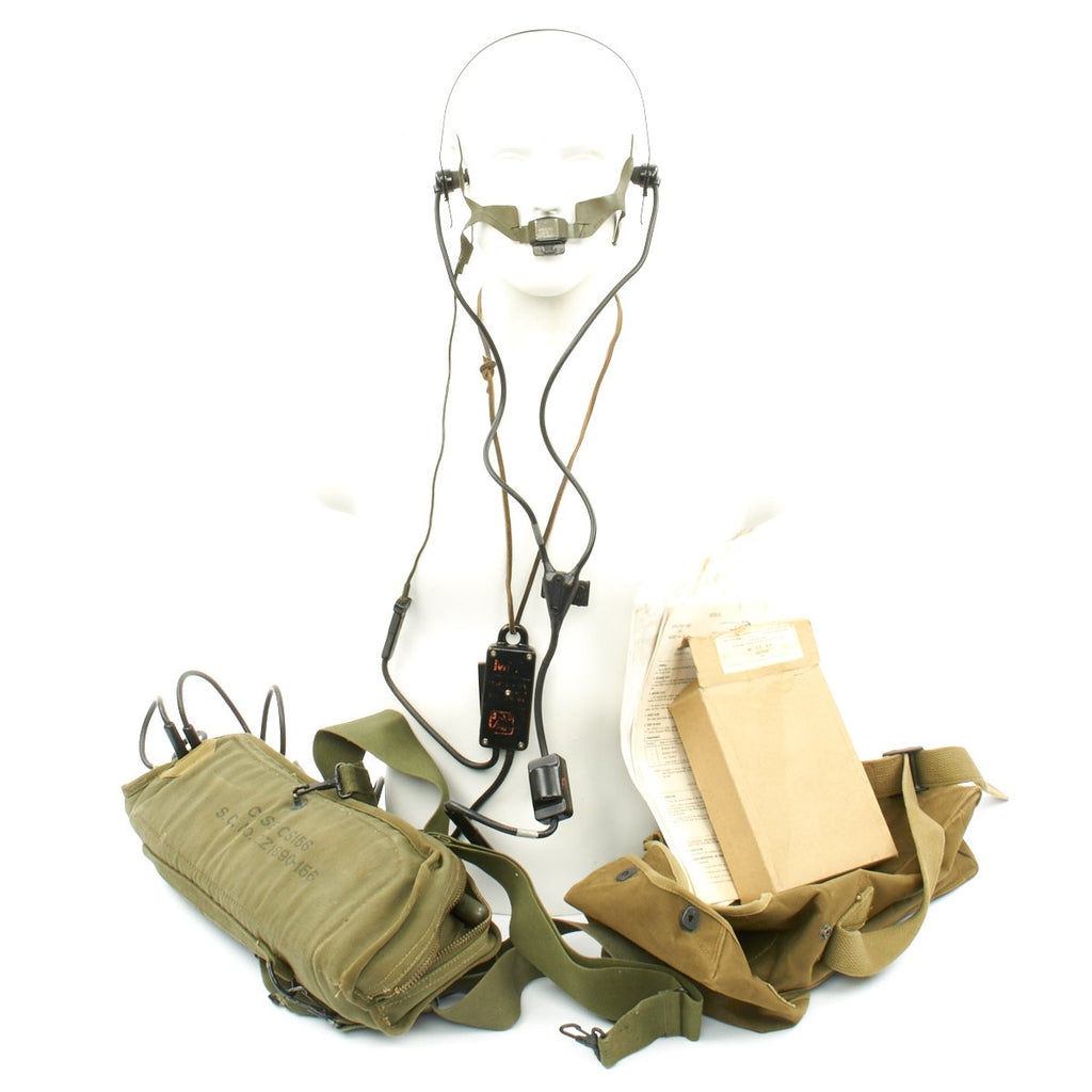 Original U.S. WWII Paratrooper Handie Talkie SCR-536 Radio with CS-156 Jump Case and Headset Rig Original Items