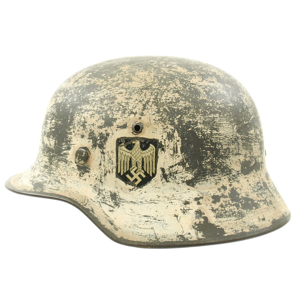 Original German WWII Winter Camouflage M35 Single Decal Army Helmet - ET62 Original Items