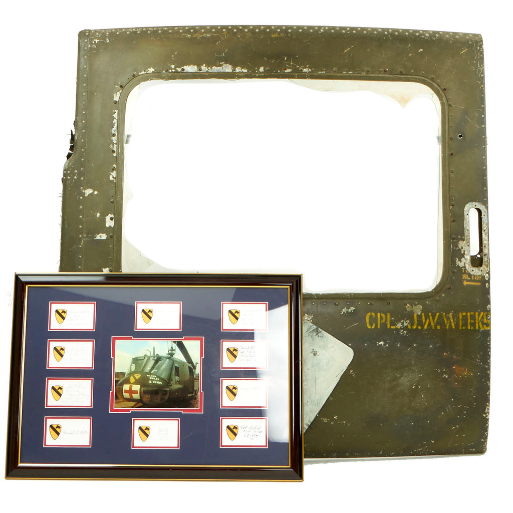 Original U.S. Vietnam War UH-1 Iroquois Huey Door w/ Framed Autographs from 1st Cavalry LZ X-Ray Veterans Original Items
