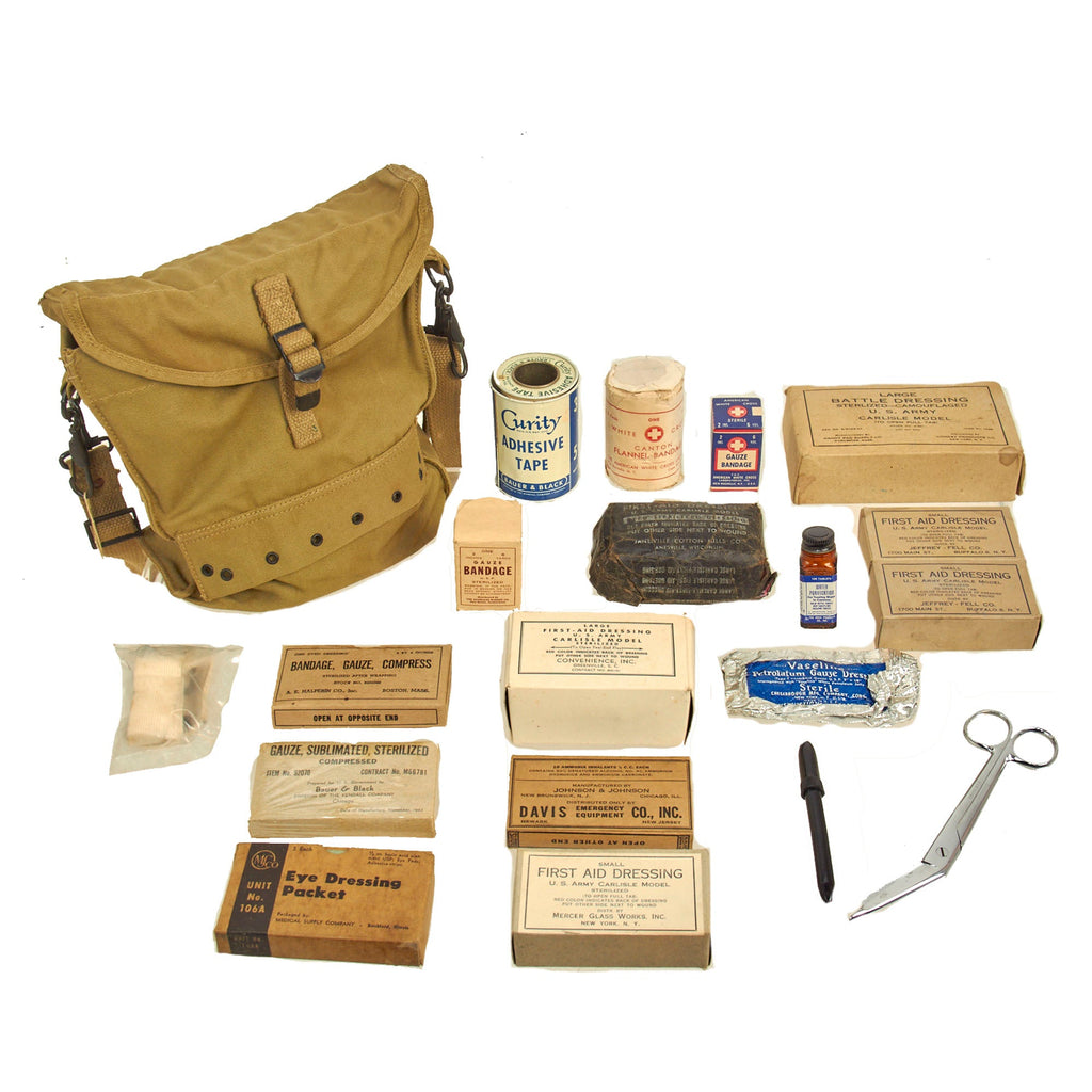 Original U.S. WWII US Army Medic Side Medical Pouch with Contents Original Items
