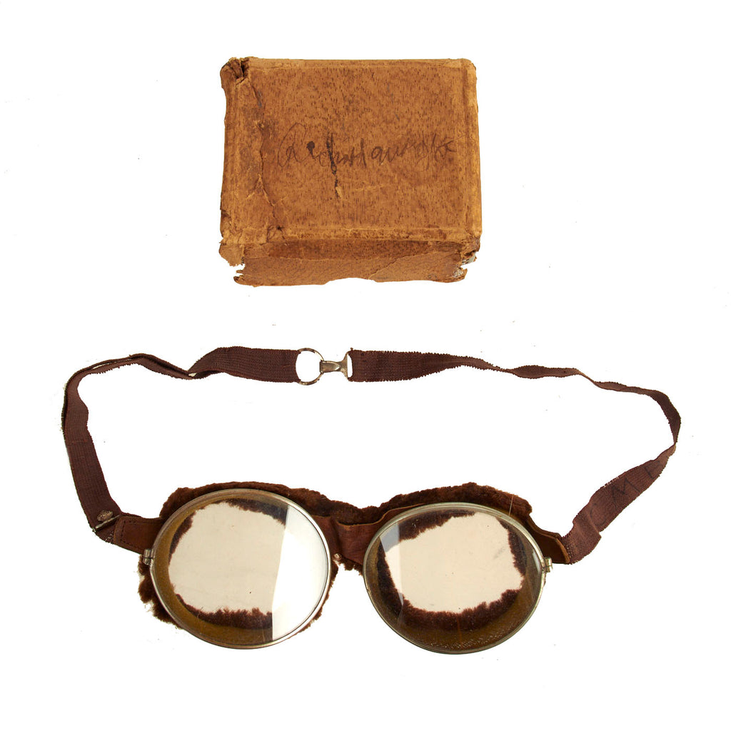 Original German WWI Imperial German Air Force Luftstreitkräfte Flight Goggles in Original Box Original Items