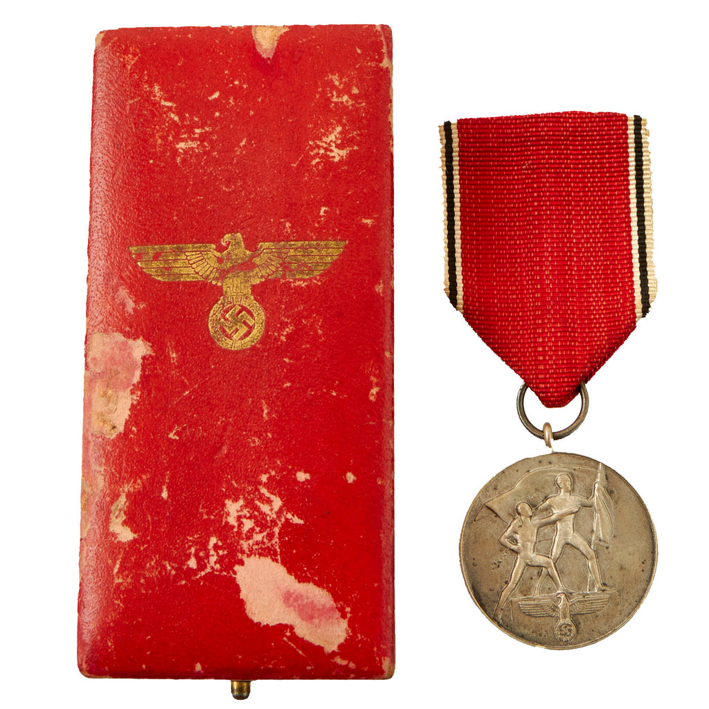 Original German WWII Austrian Anschluss Commemorative Medal In Original Case - March 1938 Original Items