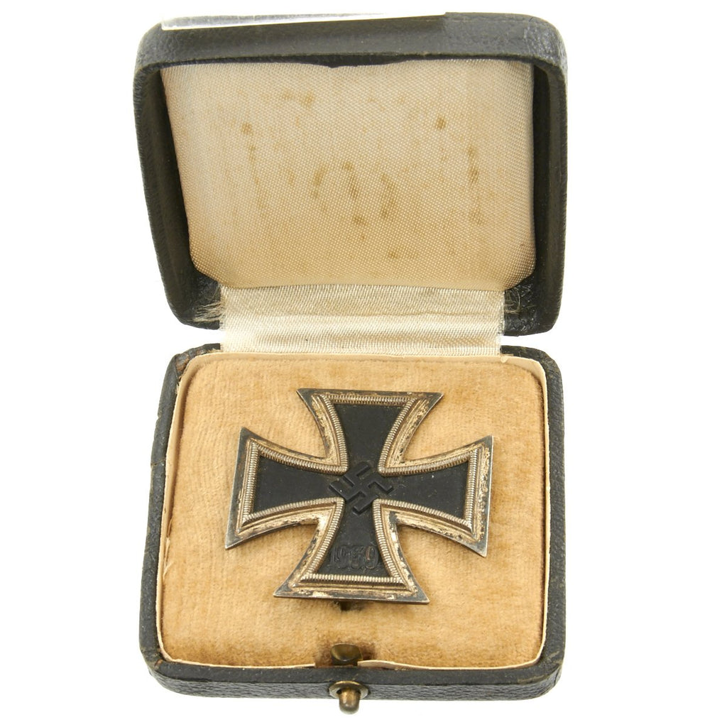 Original German WWII Iron Cross First Class 1939 in Original Case Original Items