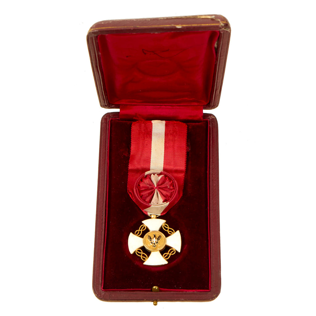 Original Italian WWI Era Officer Order of the Crown of Italy In Original Presentation Case Original Items