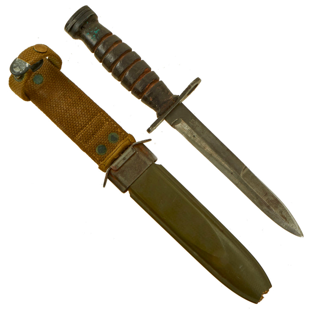 Original U.S. WWII M4 Bayonet by Rare Manufacturer Aerial Cutlery Company, Marinette, Wisconsin for the M1 Carbine with M8 Scabbard Original Items