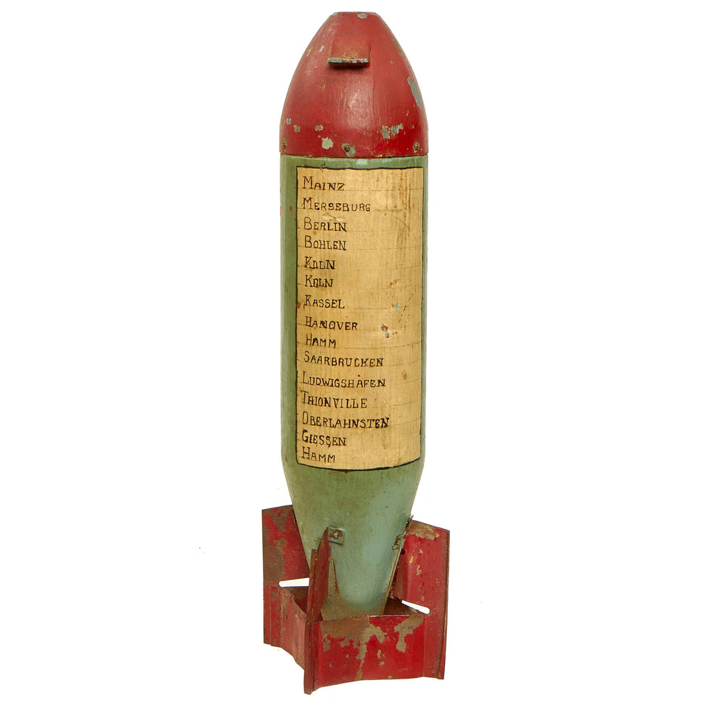 Original U.S. WWII USAAF AN Mark 4 Aircraft Night Signal Float Light Personalized With “Target Signatures” Original Items