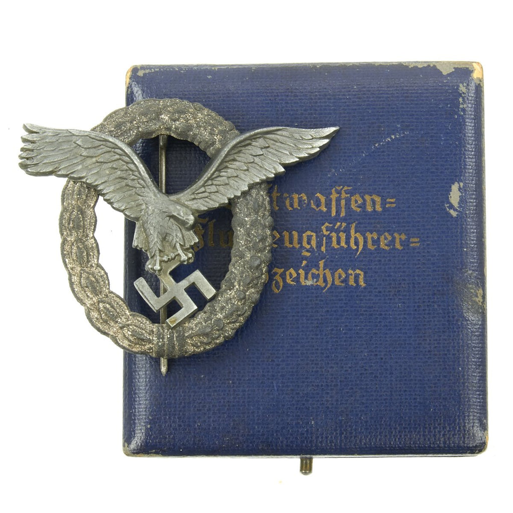 Original German WWII Luftwaffe Pilot Badge in Case - Flugzeugführerabzeichen Original Items