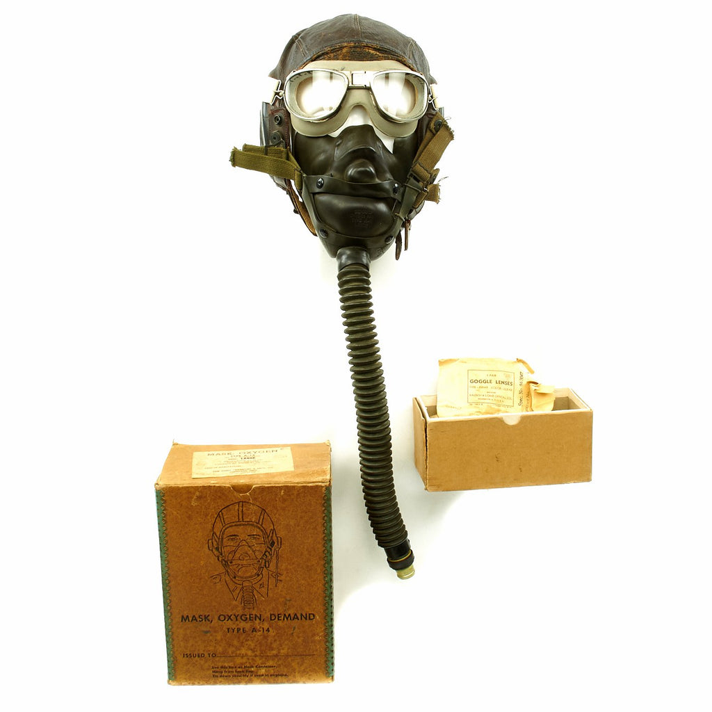 Original U.S. WWII Army Air Force Aviator Flight Helmet Set - AN6530 Goggles with Spare Lenses, A-14 Mask, A-11 Helmet Original Items
