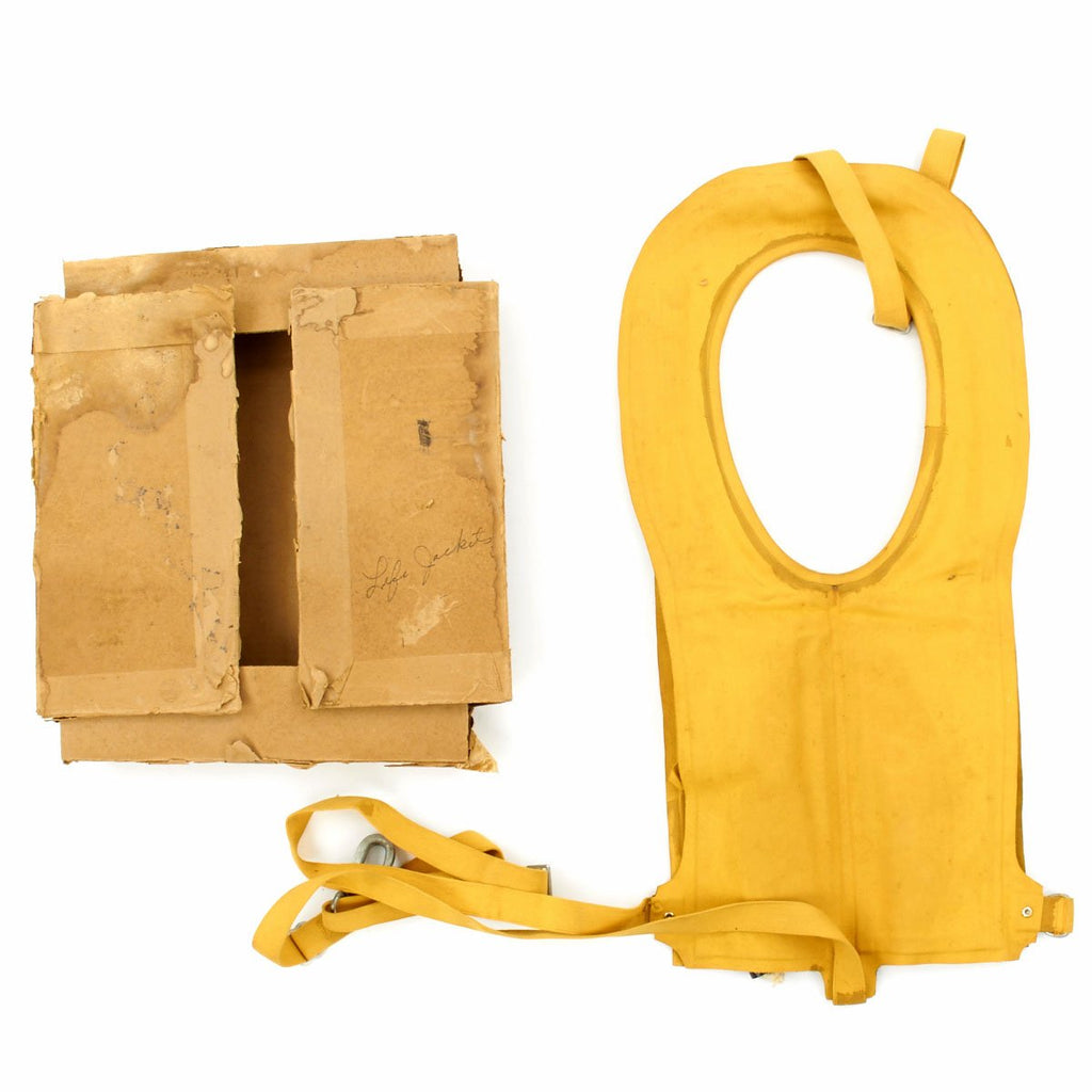 Original U.S. WWII Unissued USAAF Mae West Pneumatic Life Vest by U.S. Rubber in Box - June 1945 Original Items