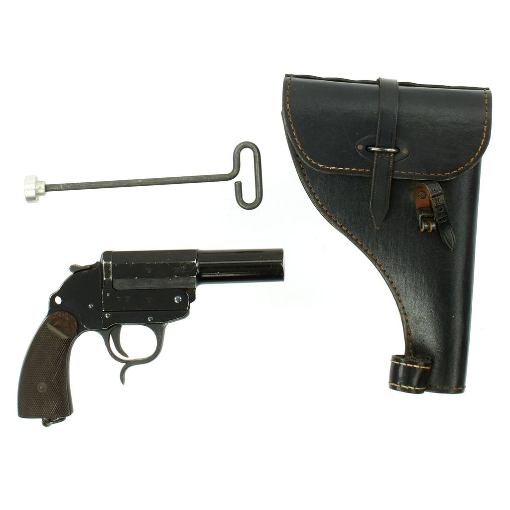 Original German WWII LP 34 Heer Signal Flare Pistol by Berghaus with Holster and Cleaning rod - Dated 1938 Original Items