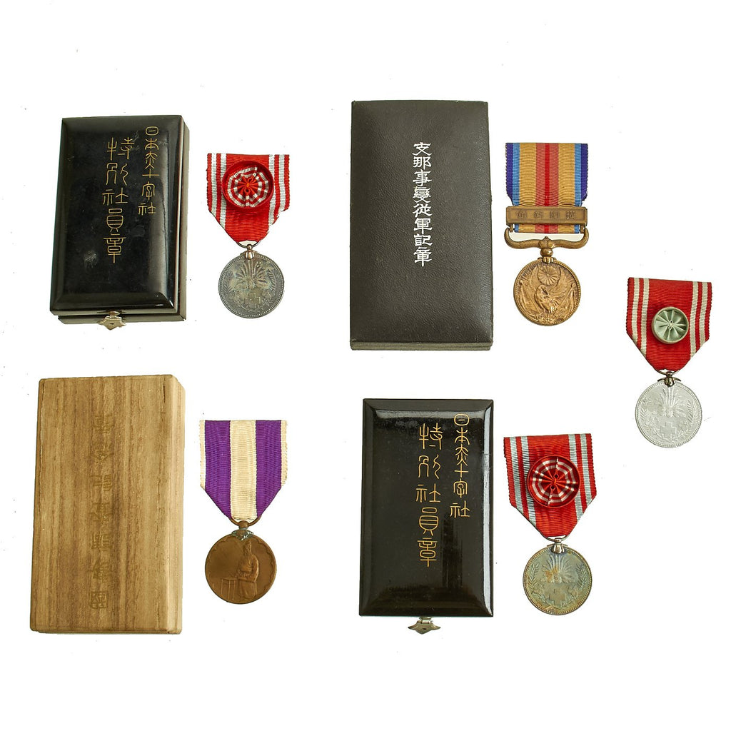 Original Imperial Japanese WWII Medal Collection Original Items