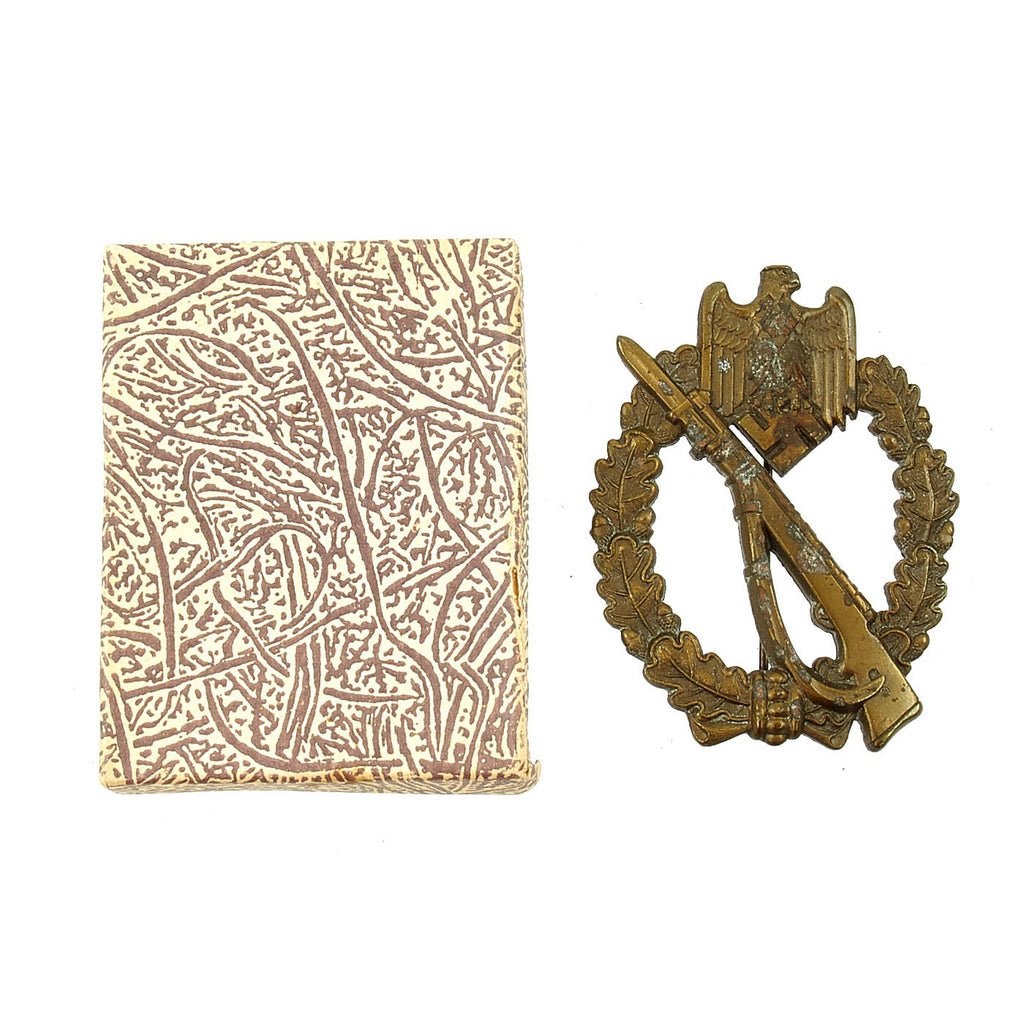 Original German WWII Bronze Grade Infantry Assault Badge by Adolf Schilze in Box Original Items