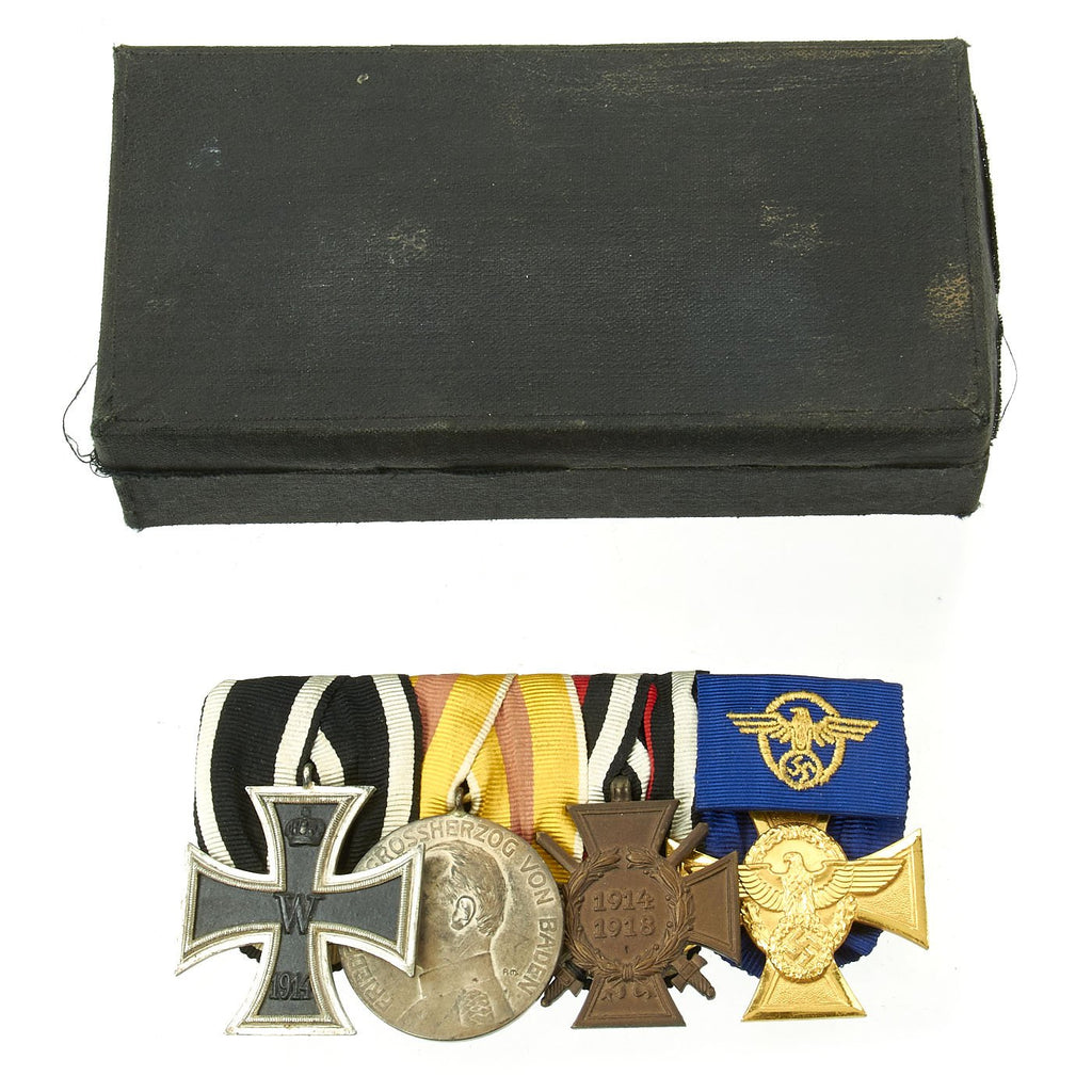 Original German WWI / WWII Era Medal Bar with EKII and Baden Silver Medal for Merit - 4 Awards Original Items