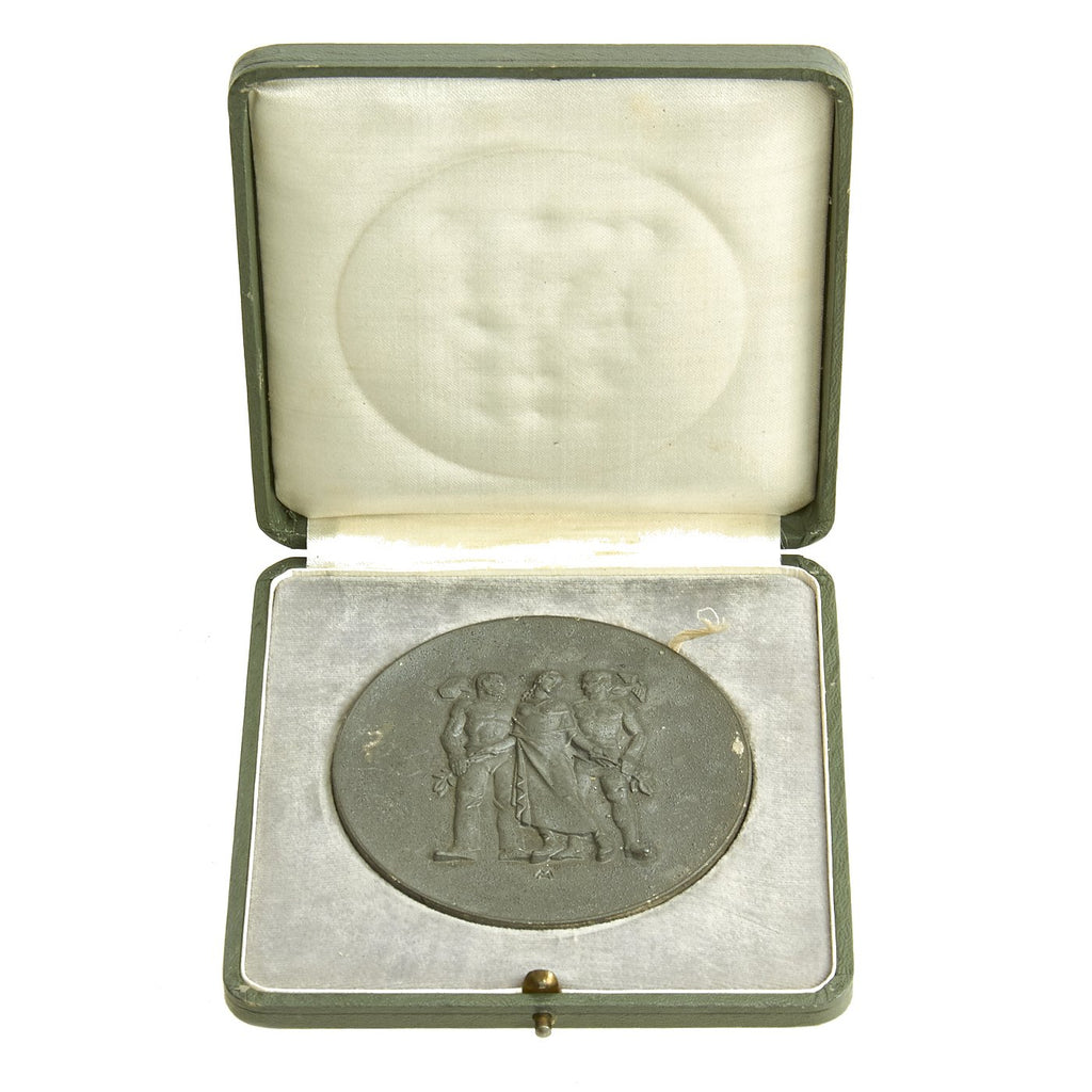 Original German WWII Palatinate Presentation Table Medal in Case Original Items