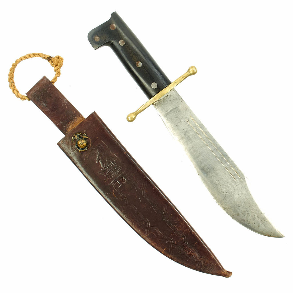 Original U.S. WWII USMC Collins & Co. Legitimus No.18 Machete V44 Knife with EGA Pin Leather Scabbard Original Items
