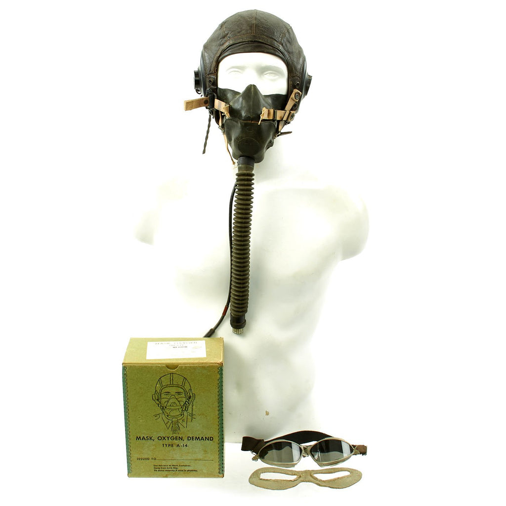 Original U.S. WWII Army Air Forces Aviator A-11 Flight Helmet Set - A-14 Mask, ANB-H-1 Earphones, B-7 Goggles Original Items