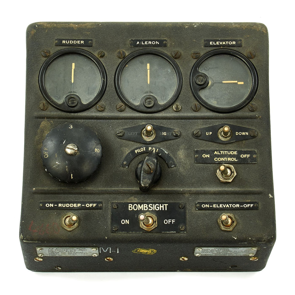 Original U.S. WWII Consolidated B-24 Liberator Type A-5 Autopilot Control Panel by Sperry Original Items