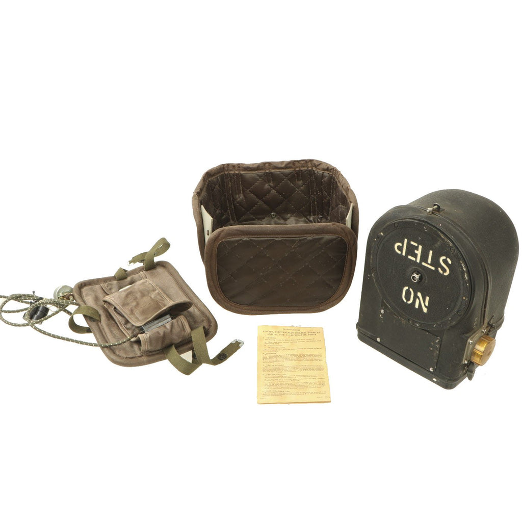 Original U.S. WWII USAAF B-17 Bomber A-5 Automatic Pilot Gyro Control with Heater Original Items