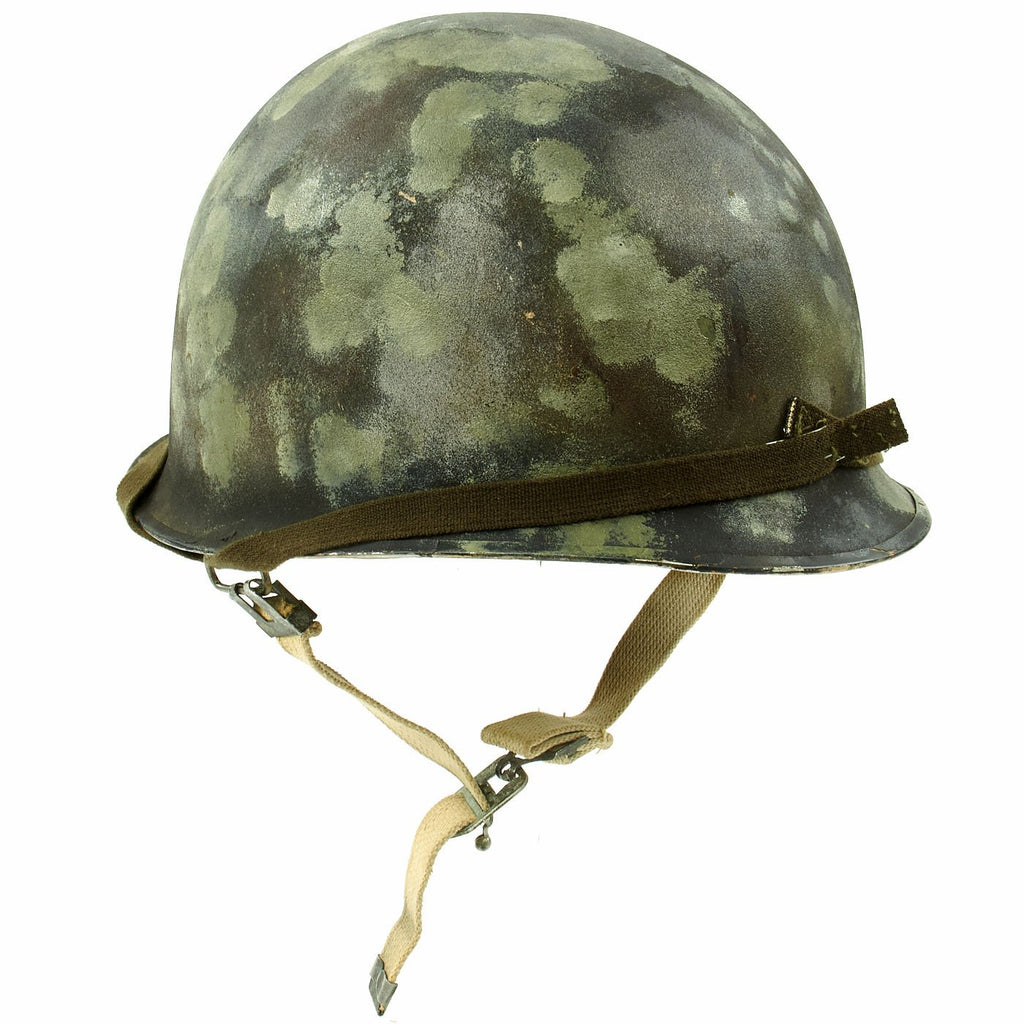Original U.S. Operation Desert Storm Iraqi M1 Steel Helmet with Camouflage Paint Original Items