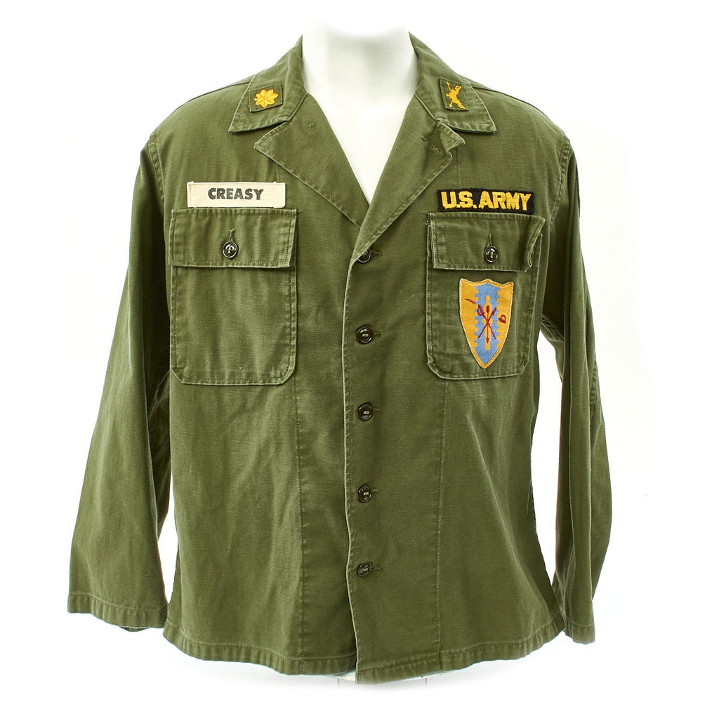 Original U.S. Vietnam War 1st Infantry Division 4th Cavalry Regiment Named Major Fatigue Shirt Original Items