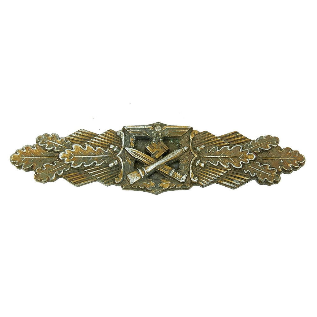 Original German WWII Close Combat Clasp in Bronze by W.E. Peekhaus of Berlin Original Items