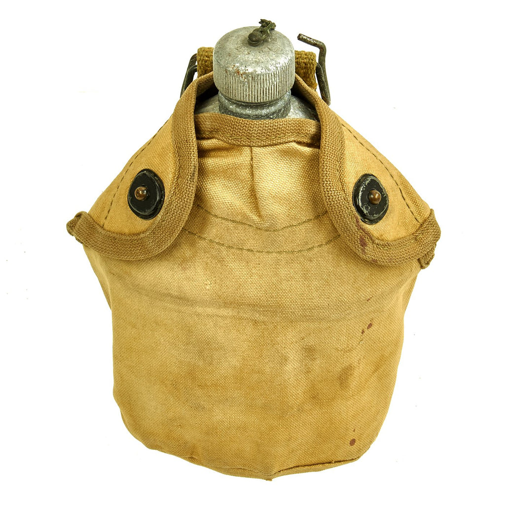 Original U.S. WWI Canteen with WWII Cup in 2nd Pattern USMC Canvas Carrier Original Items