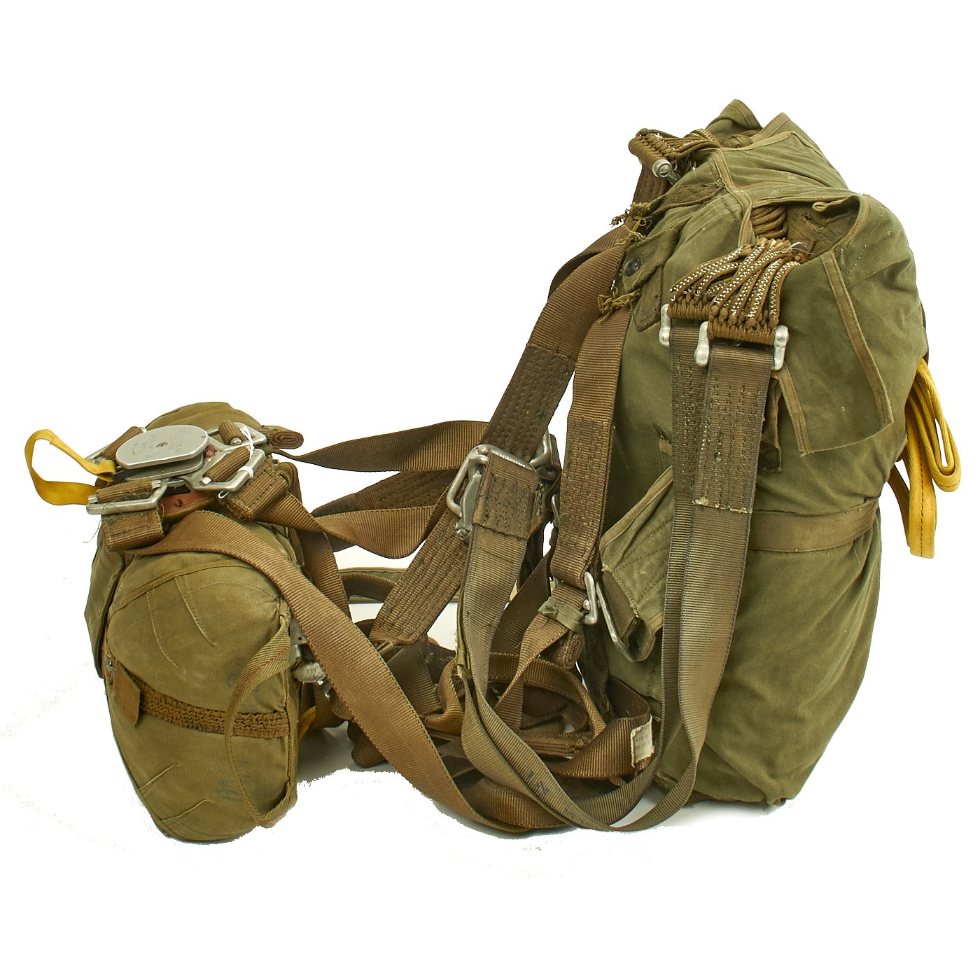 COUSSIN DORSAL DE PARACHUTE SIEGE DE PILOTE DE CHASSE LUFTWAFFE 2e GM COUSSIN DORSAL DE PARACHUTE SIEGE DE PILOTE DE CHASSE LUFTWAFFE 2e GM