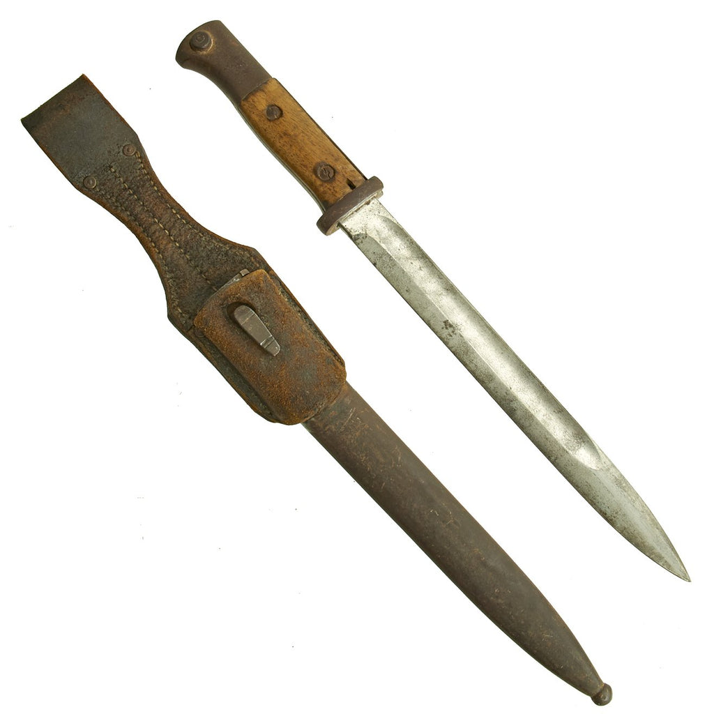 Original German WWI Seitengewehr M1884/98 II Bayonet by J.A. Henckels with Scabbard and Frog - dated 1917 Original Items