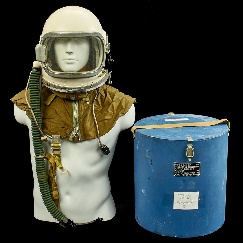 Original Cold War Soviet MIG Jet Fighter GSH-6 High Altitude Flying Helmet with Transit Case Original Items