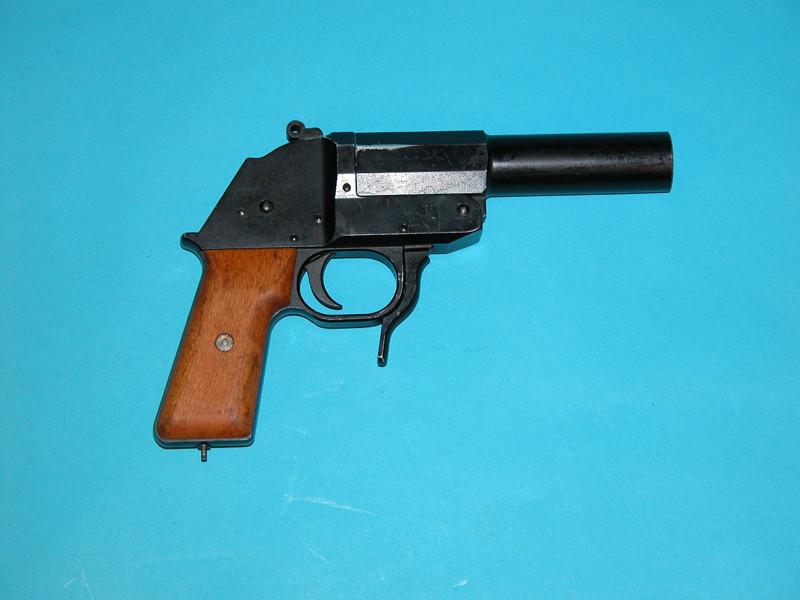 German Model 1928 Signal Pistol With Case Original Items