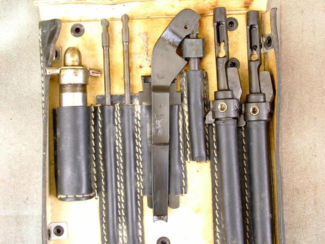 German MG 15 Spare Tool Wallet: WWII Black Original Items