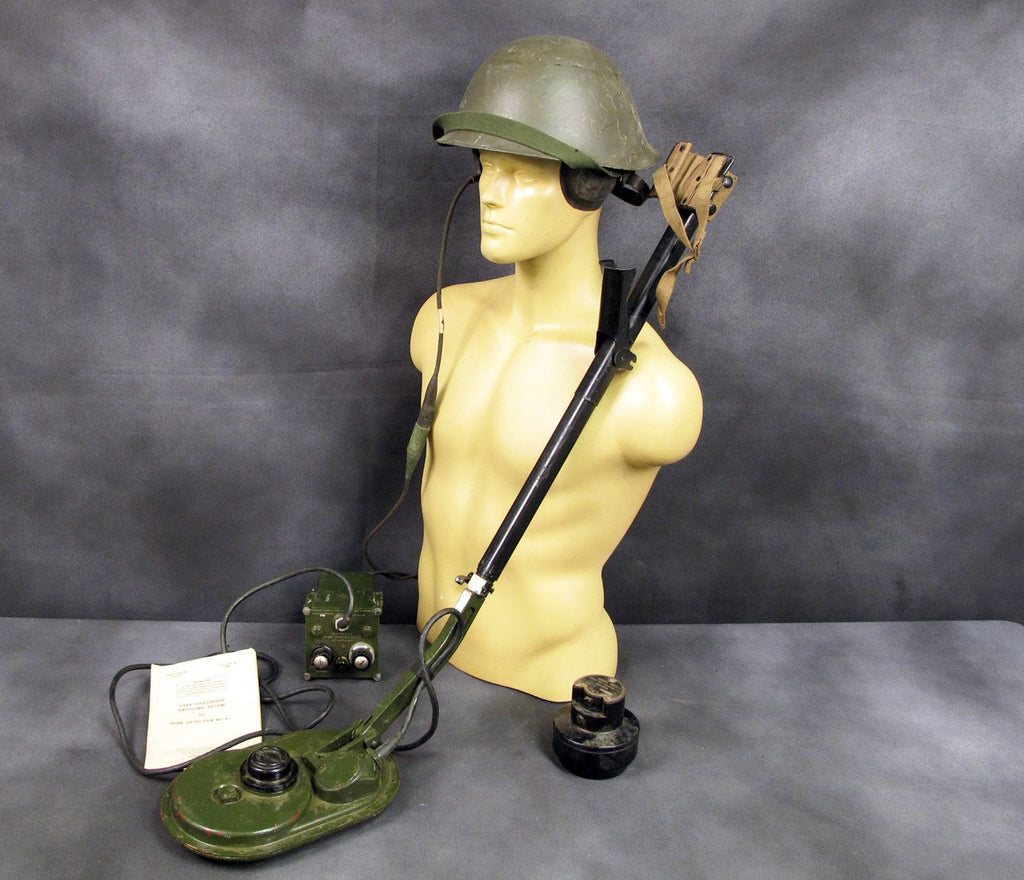 British Army Mine Detector No. 4c Set Original Items
