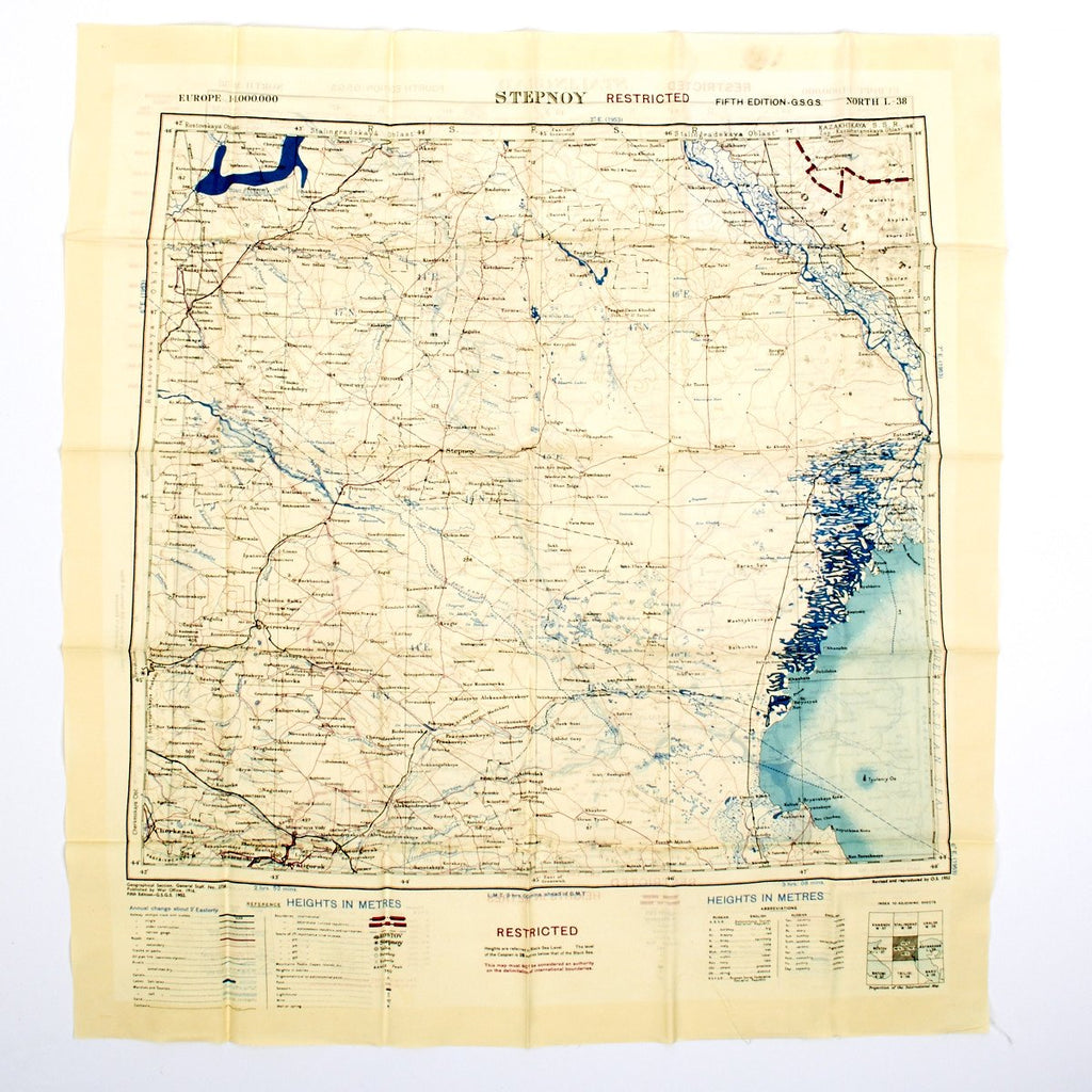 British WWII Era Silk Escape & Evasion Map of Stalingrad Russia 1919-1952 (21 "x 23") Original Items