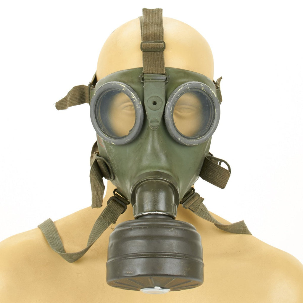 Original German WWII M-38 Gas Mask & Filter - Excellent Condition