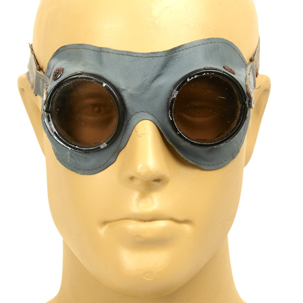 swimming goggles in german Original German WWII Ultrasin Mountain and Motorized Troop Goggles by Nitsche and Gunther – International Military Antiques