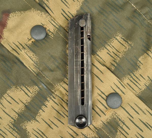 German WW2 "Black Widow" Luger Magazine Original Items