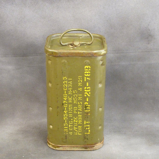 U.S. WWII 81mm M1 Mortar Can for HE M43A1- Dated 12/44 Original Items