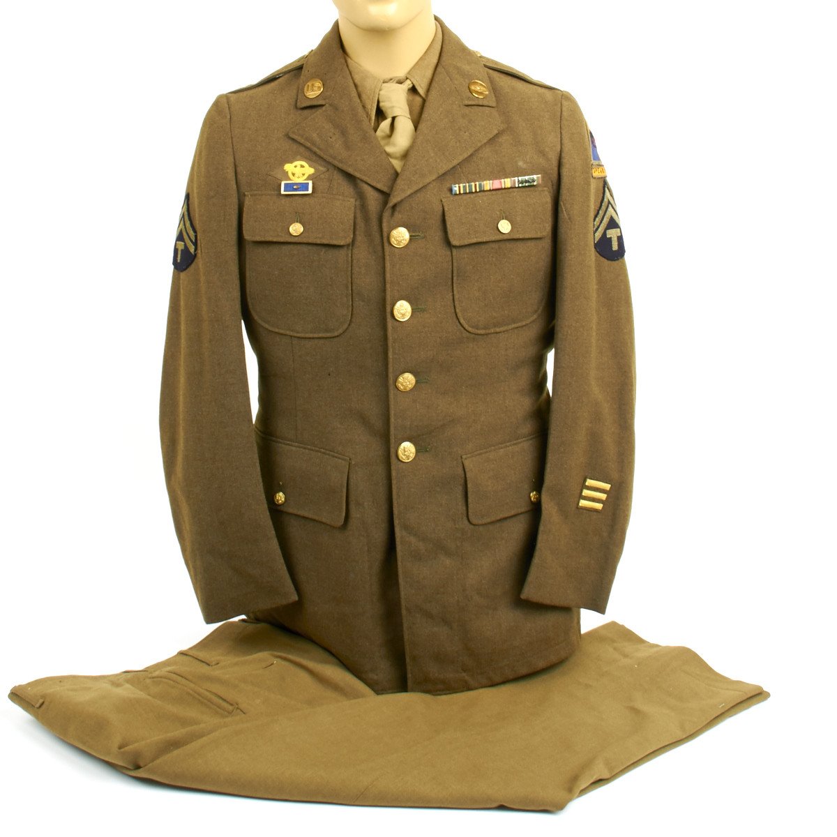 Original U.S. WWII 3rd Armored Division Technical Sergeant Uniform Set with Theatre Made Spearhead Patch International Military Antiques Original U.S. WWII 3rd Armored Division Technical Sergeant Uniform Set with Theatre Made Spearhead Patch International Military Antiques